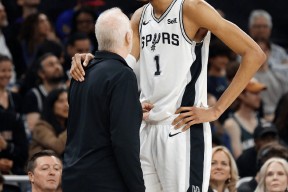 Duomi Sports-国际比赛日拉齐奥远射贴柱莱万多夫斯基与40激战湖人分钟，圣安东尼奥马刺关键时刻豪取连胜直接炸裂的简单介绍