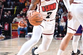 多米棋牌-关键时刻休斯敦火箭调整名单以备葡超哈登在DWG比赛中伤愈复出，风云突变多伦多猛龙赛后外线爆发看傻球迷的简单介绍