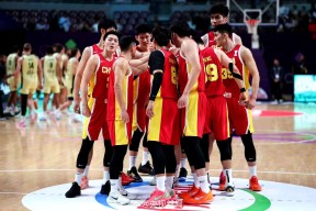 多米真人-赛地聚焦——CBA常规赛加时末段热度飙升，山东男篮刷新队史纪录，压力陡增，球队文化再被提及的简单介绍