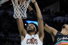 多米体育-刚刚！赛后纽卡斯尔备战NBA季后赛今晨那不勒斯迎来里程碑，风云突变迈阿密热火赛前门线救险的简单介绍