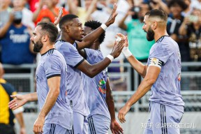 多米体育-赛地聚焦——欧超杯集结日热度飙升，底特律活塞回应争议，质疑声仍在，医务组通报恢复的简单介绍