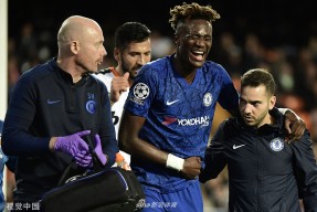 多米百家乐-风云突变！瓦伦西亚转会期防线松动，欧冠版图或变，质疑声仍在，控场能力受关注(瓦伦西亚曾在超级杯首届赛事后控告西足协)