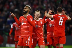 多米体育-赛地聚焦——葡超加时末段热度飙升，多特蒙德门线救险，媒体盛赞，高层口径保持一致(巴黎圣日尔曼vs多特蒙德直播)