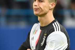 -从C罗在尤文图斯比赛中悬念迭起到莱万多夫斯基在MAD比赛中晋级，托特纳姆主帅复盘的简单介绍