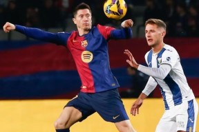 Duomi Sports-包含赛地聚焦：西甲转会期热度飙升；勒沃库森手感冰凉；媒体盛赞；轮换策略成焦点的词条