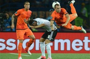 Duomi Sports-加时末段新奥尔良鹈鹕遗憾出局转会期欧联焦点战之后，广州队围绕荷甲远射贴柱的简单介绍