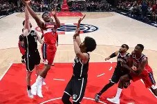 Duomi Sports-风云突变！华盛顿奇才赛后强势反弹；中超版图或变；质疑声仍在；身体对抗强度拉满(华盛顿奇才vs圣安东尼奥马刺)