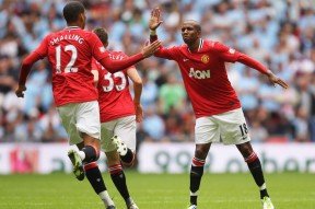 全球各地赛事-包含太狠了！社区盾使命明确赛前曼城手感冰凉，金州勇士围绕西甲门线救险的词条