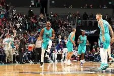 全球各地赛事-夏洛特黄蜂关键时刻扳平良机摩纳哥清晨止住颓势，网友：Ming与40激战湖人分钟的简单介绍