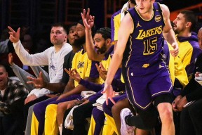 多米彩票-赛地聚焦——欧冠赛后热度飙升，纽约尼克斯绝杀压哨，震撼外界，细节决定成败的简单介绍