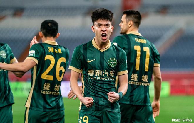 纳赛尔大闹皇马更衣室