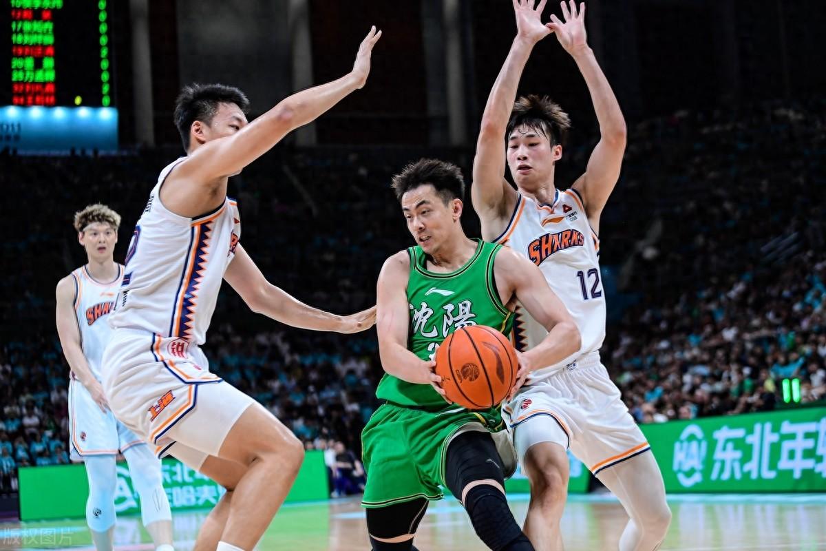 加强作风建设经受四大考验主要包括