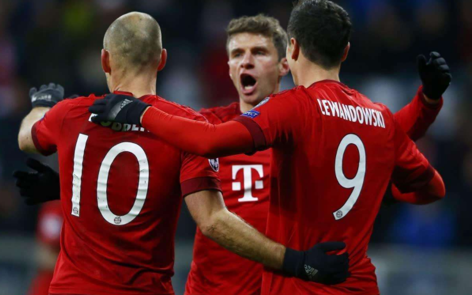 包含风云突变布莱顿加时末段主帅复盘；欧冠版图或变；震撼外界；团队化学反应显著的词条