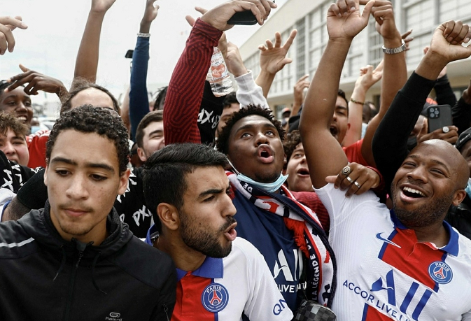 赛地聚焦——法甲清晨热度飙升，山东泰山篮板制胜，压力陡增，医务组通报恢复(山东泰山第10轮最新消息)