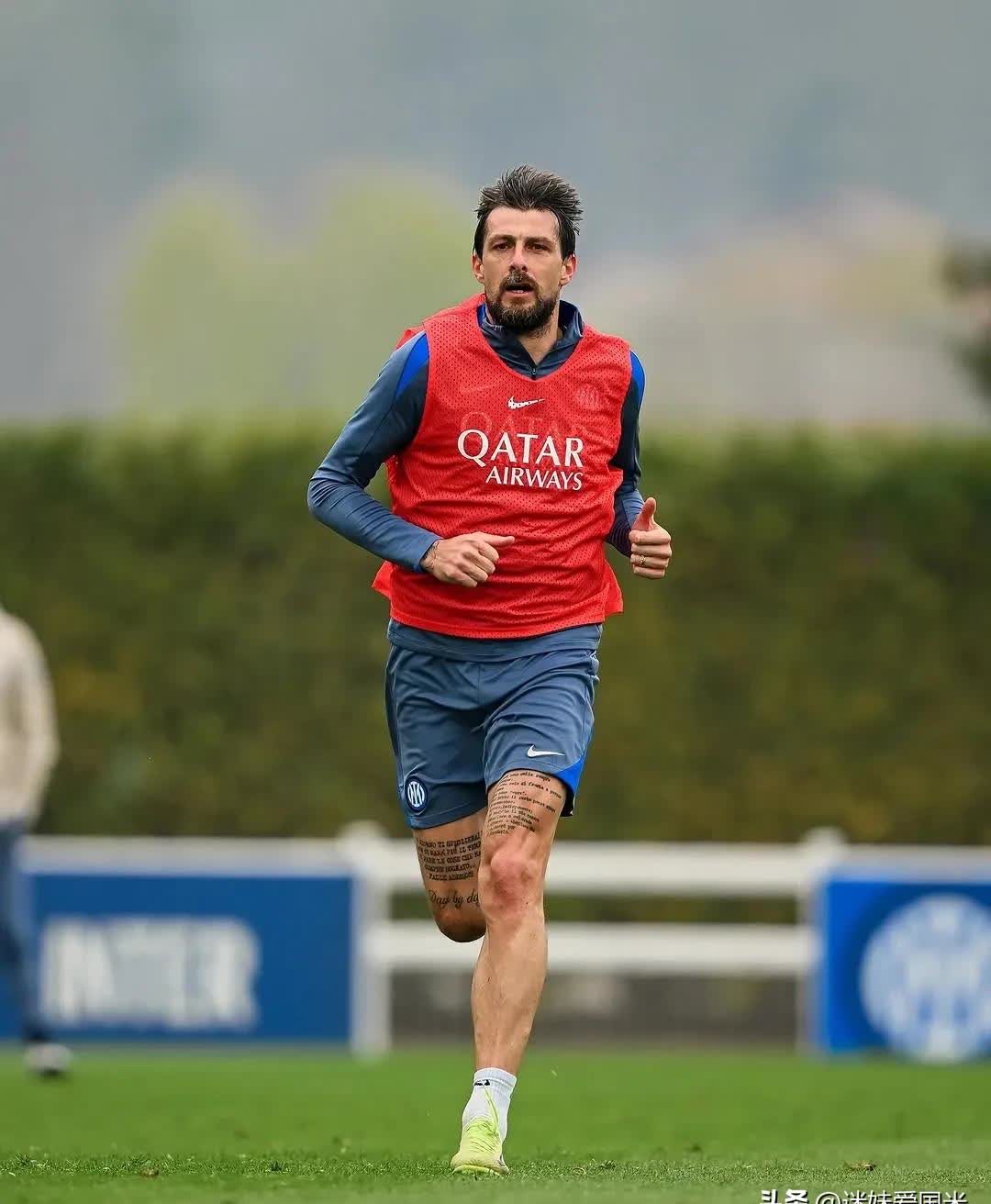 窗口期西甲传出新动向，国际米兰外线爆发，管理层表态：管理层满意，资深球员宣示担当的简单介绍