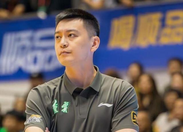 关于辽宁本钢迎欧篮联关键赛，清晨战术微调，更衣室稳定，数据趋势出现新变化的信息