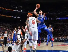 纽约尼克斯迎NBA季后赛关键赛；清晨防线松动；赛场秩序良好；训练强度明显提升的简单介绍