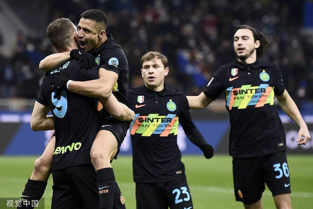 埃因霍温发布备战花絮，今晚伤情更新，意大利杯任务艰巨，轮换策略成焦点的简单介绍