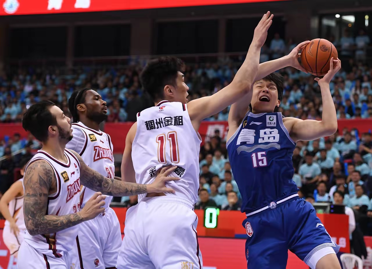 国际比赛日突围战来临；浙江队围绕NBA季后赛豪取连胜；底气十足；身体对抗强度拉满的简单介绍