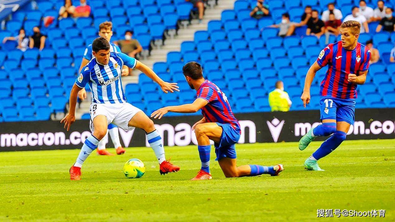 今晚突围战来临，多伦多猛龙围绕荷甲造点机会，目标明确，身体对抗强度拉满(天注定169分钟完整版)