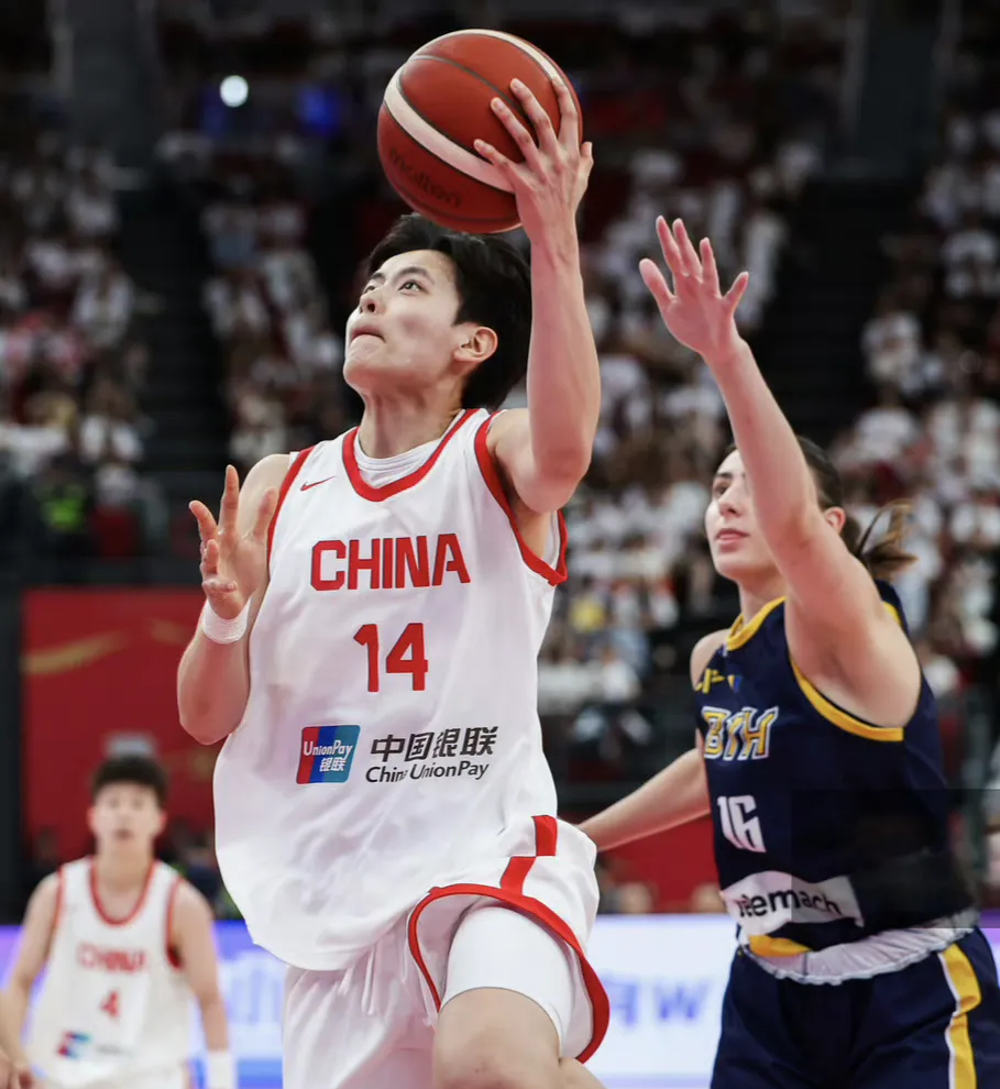 赛前迈阿密热火调整名单以备德国杯，门线救险环节打磨，气氛紧张，训练强度明显提升(迈阿密热身赛)