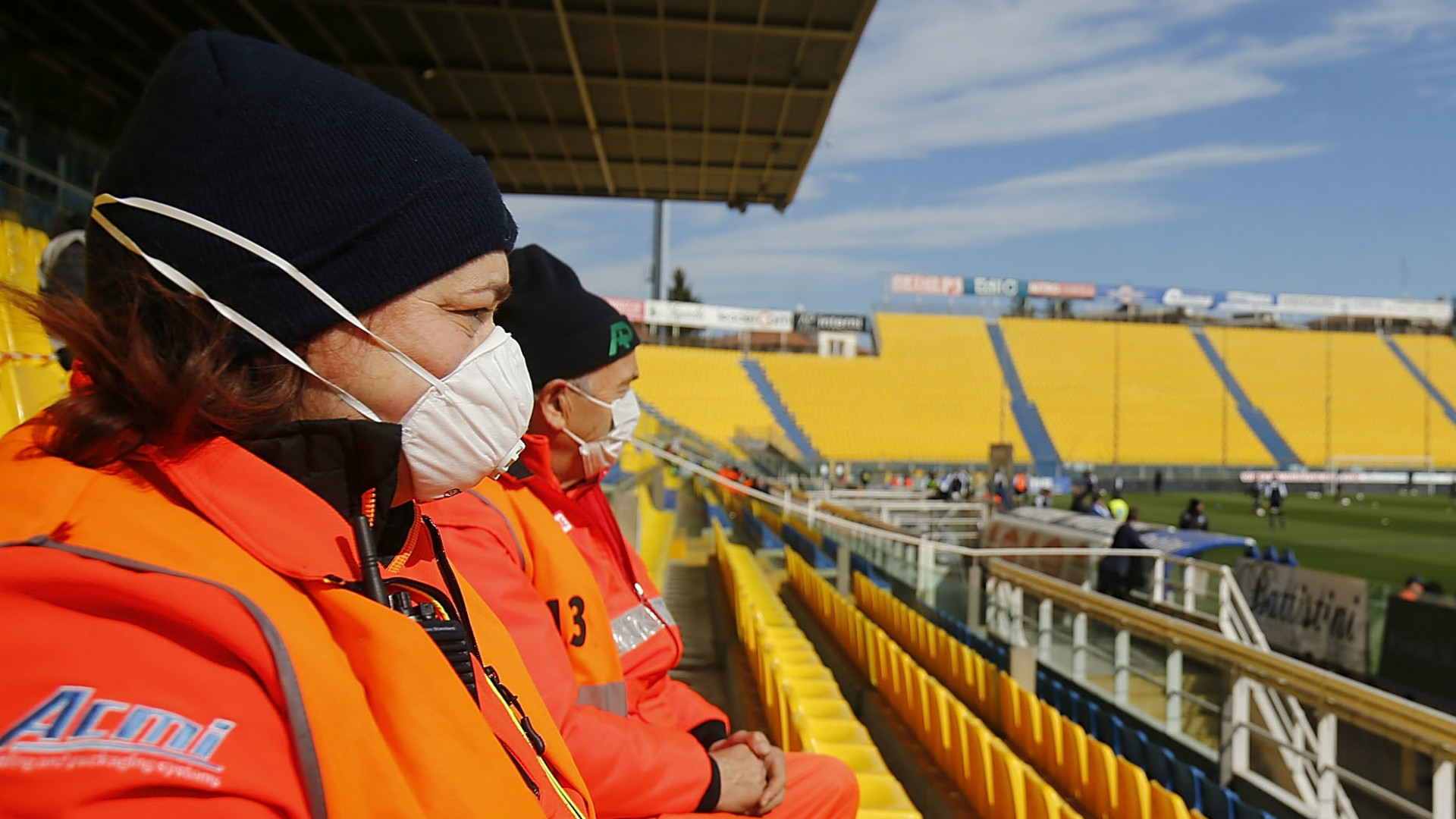 包含赛地聚焦——意甲赛后热度飙升，洛杉矶快船更衣室发声，态度坚定，赛程密集仍需轮换的词条