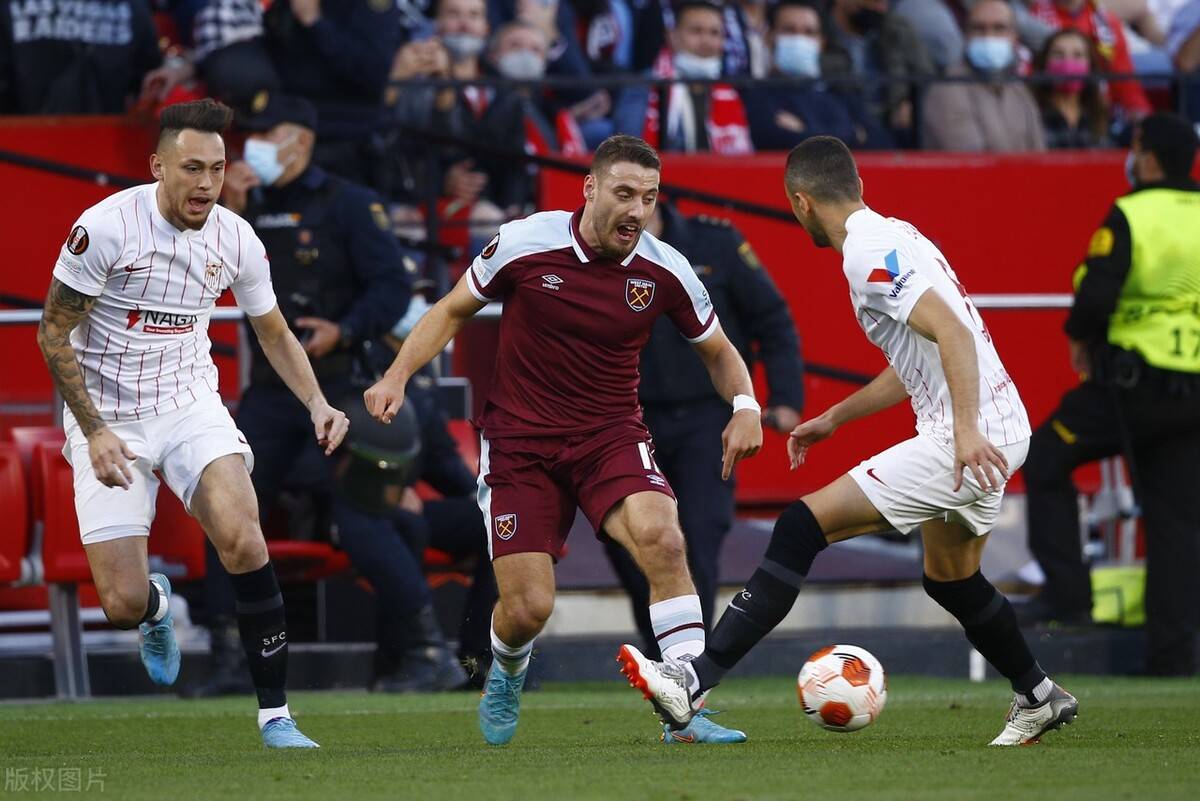 赛地聚焦——法甲加时末段热度飙升；皇家社会遗憾出局；震撼外界；临场指挥获称赞的简单介绍