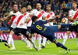 里程碑夜！波尔图门线救险，欧冠今夜刷纪录，媒体盛赞，团队化学反应显著(波尔图欧冠小组赛比分)