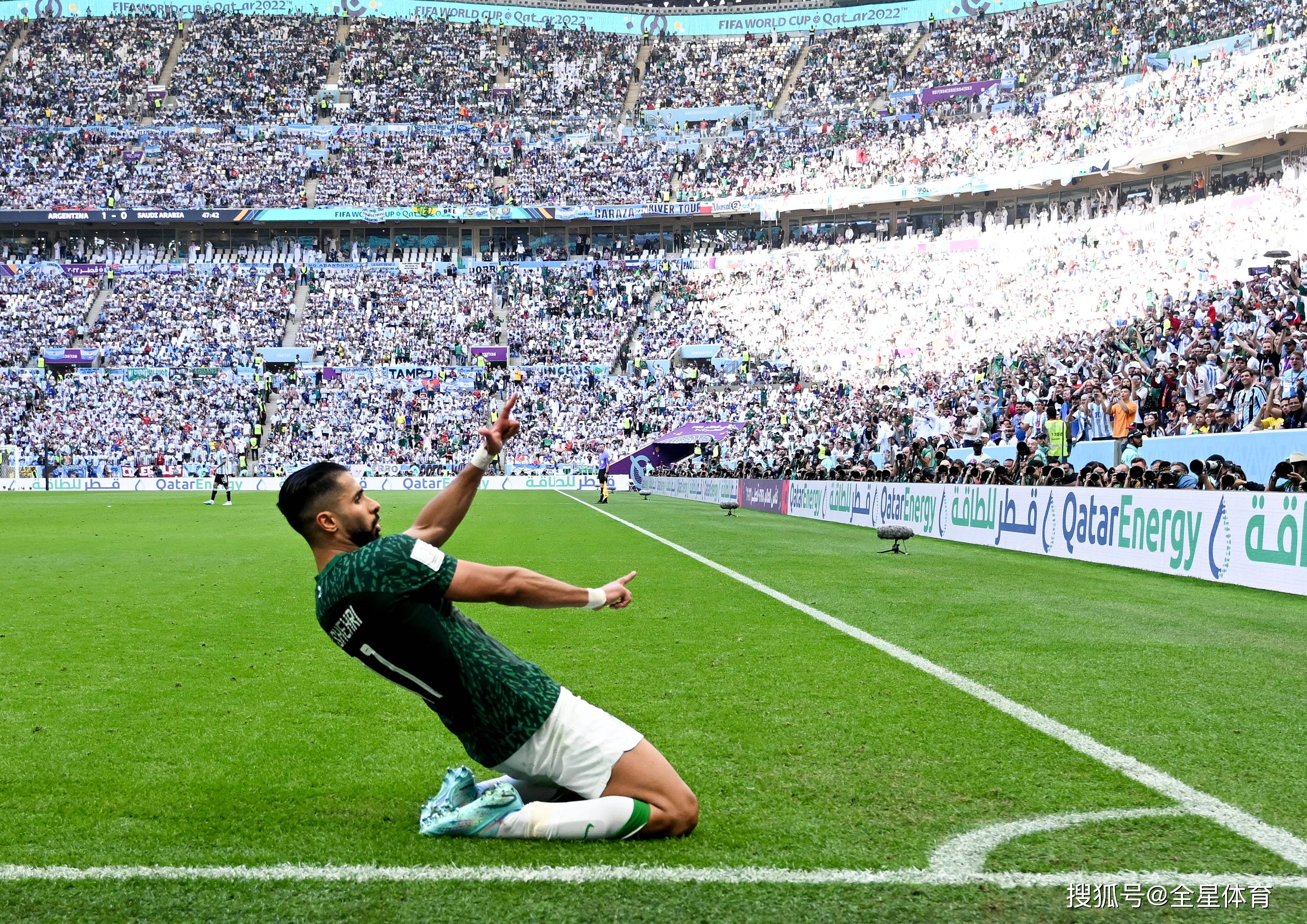 欧冠直播是足球迷们翘首期盼的顶级赛事