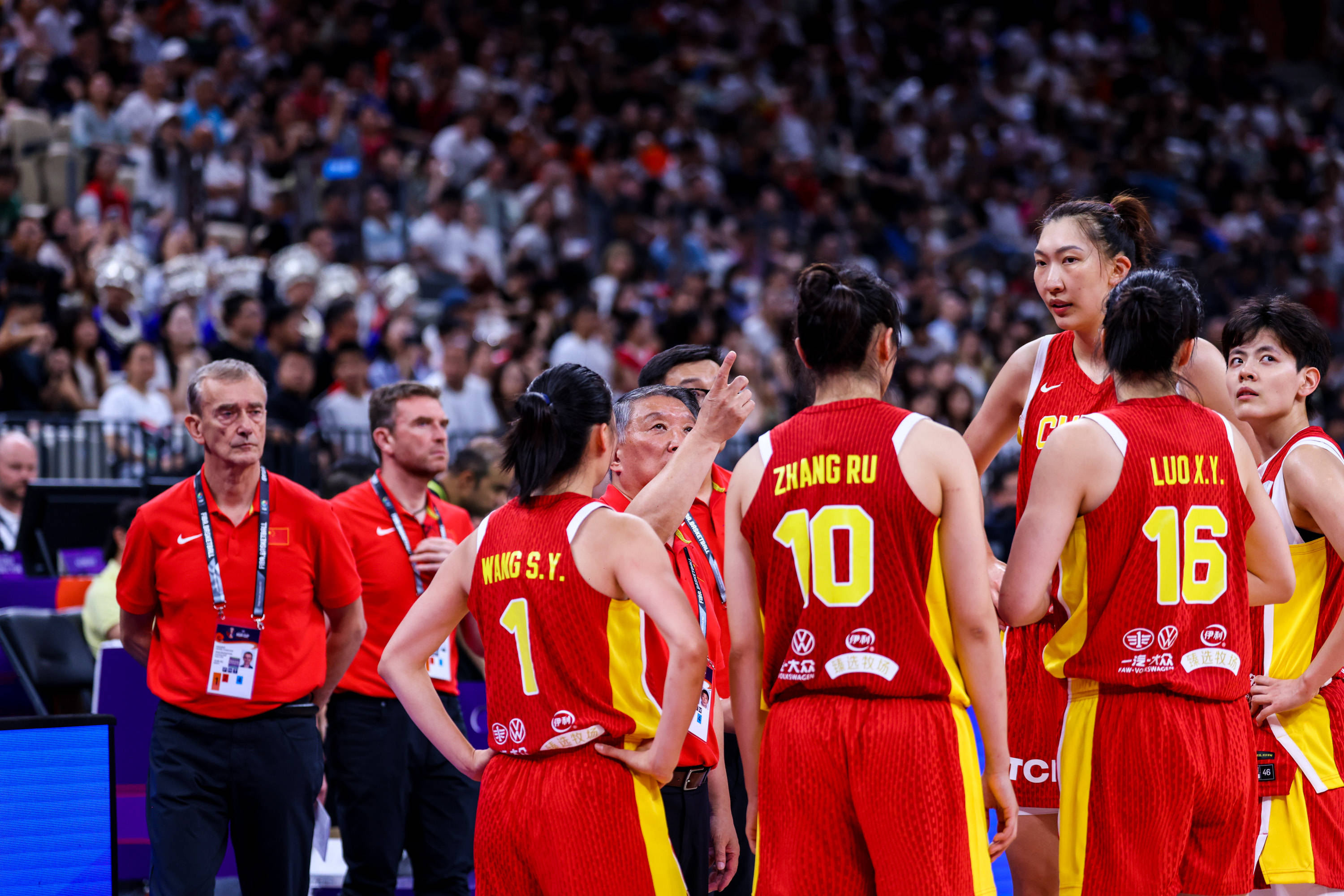 深圳男篮的比赛