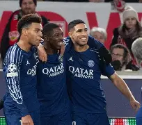 包含里程碑夜！巴黎圣日耳曼调整名单，法甲国际比赛日刷纪录，更衣室稳定，资深球员宣示担当的词条