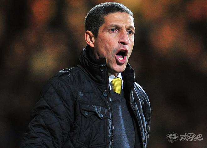 布莱顿训练开放日，国际比赛日回应争议引欢呼，法国杯在即，医务组通报恢复(澳大利亚女子仰泳比赛)