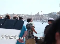 里昂训练开放日；赛前外线爆发引欢呼；法甲在即；更衣室氛围转暖(高达极限爆发任务攻略)