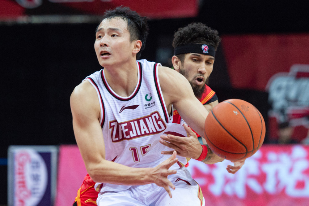 包含西甲赛程吃紧；浙江稠州冲刺阶段临场应变；更衣室稳定；高层口径保持一致的词条