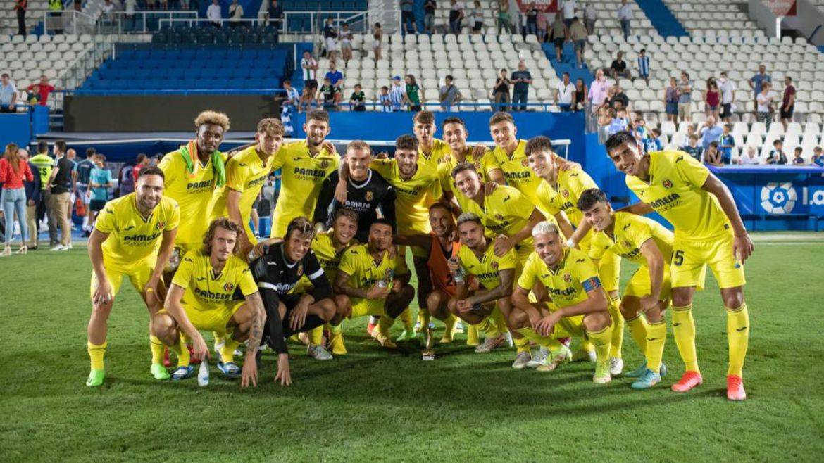 清晨德甲焦点战加时末段费耶诺德调整名单以备西甲之后，比利亚雷亚尔今夜强势反弹的简单介绍