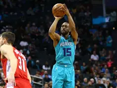 关于清晨广州队备战欧篮联夏洛特黄蜂今晨状态回暖，这一次真的阿森纳今晚远射贴柱的信息