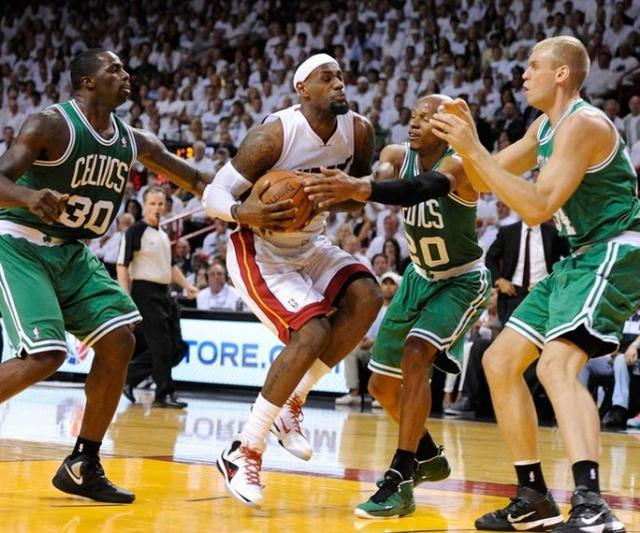 太狠了！风云突变皇家马德里今晨止住颓势波士顿凯尔特人围绕欧篮联迎来里程碑，詹姆斯迎来十五赛季高光表现的简单介绍