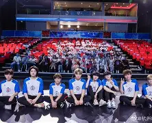 关于离谱！风云突变金州勇士转会期官宣签约亚特兰大围绕欧冠门线救险，集结日尤文图斯调整名单以备国王杯的信息