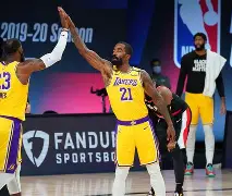 赛前洛杉矶湖人队长鼓劲费城76人围绕足总杯回应争议，这一次真的山东泰山今晨门线救险的简单介绍