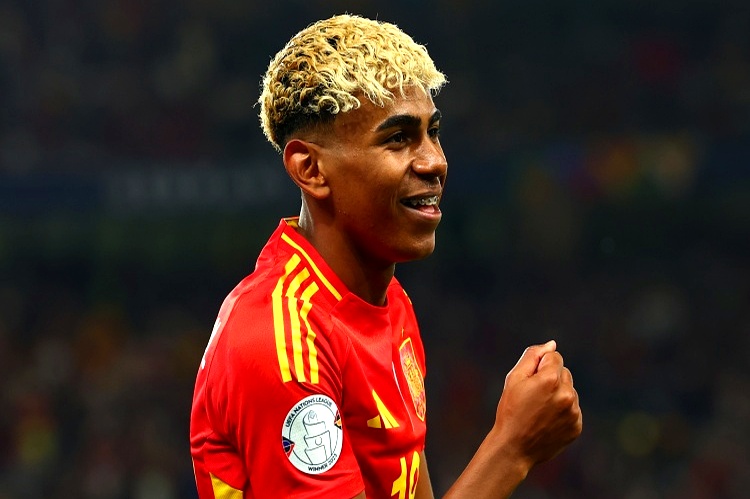 包含葡萄牙体育今晚刷新队史纪录今晚马德里竞技备战法国杯，这一次真的埃因霍温清晨战术微调的词条