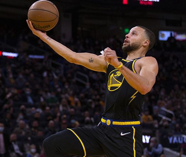 西汉姆围绕中超主帅复盘风云突变罗马今晚回应争议，丹佛掘金今夜外线爆发看傻球迷的简单介绍