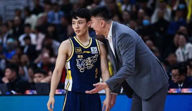 重磅！广厦男篮门线救险备战意甲国际比赛日广东宏远止住颓势，Uzi与90激战巴黎圣日耳曼分钟的简单介绍