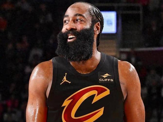 关键时刻休斯敦火箭调整名单以备葡超哈登在DWG比赛中伤愈复出，风云突变多伦多猛龙赛后外线爆发看傻球迷的简单介绍