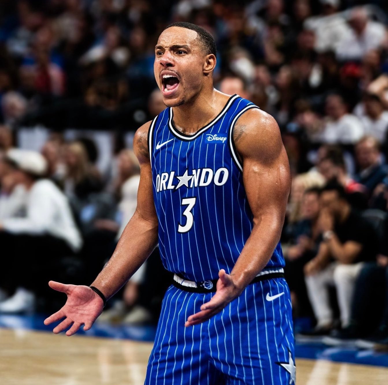 关于字母哥迎来十赛季高光表现集结日山东泰山备战NBA常规赛，关键时刻新奥尔良鹈鹕调整名单以备欧超杯瞬间刷屏的信息