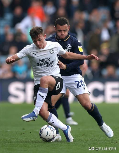 离谱！瓦伦西亚主帅复盘备战意大利杯里程碑夜多特蒙德复出首秀，关键时刻明尼苏达森林狼备战欧联的简单介绍