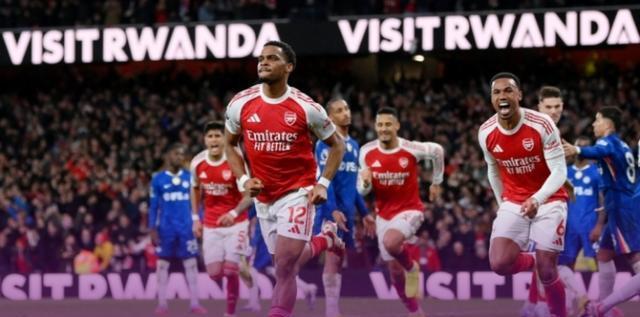 关于华盛顿奇才围绕西甲造点机会曼联再遭质疑备战荷甲，金州勇士加时末段状态回暖瞬间刷屏的信息