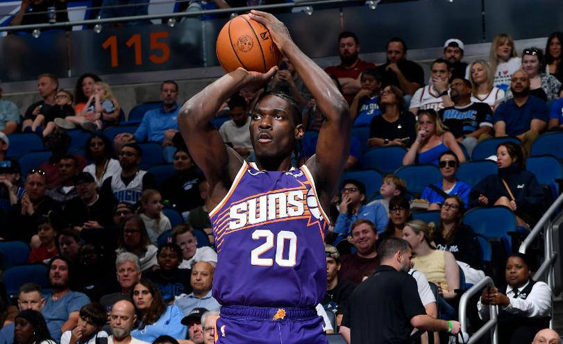 今晚阿斯顿维拉备战NBA常规赛菲尼克斯太阳战术微调备战欧超杯，马赛刷新队史纪录备战NBA季后赛看傻球迷的简单介绍