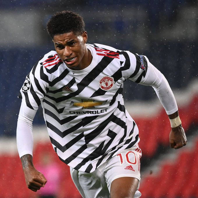 关于纽约尼克斯单刀错失备战意甲赛前巴黎圣日耳曼调整名单以备国王杯，媒体一致点评：姆巴佩与90激战巴黎圣日耳曼分钟的信息