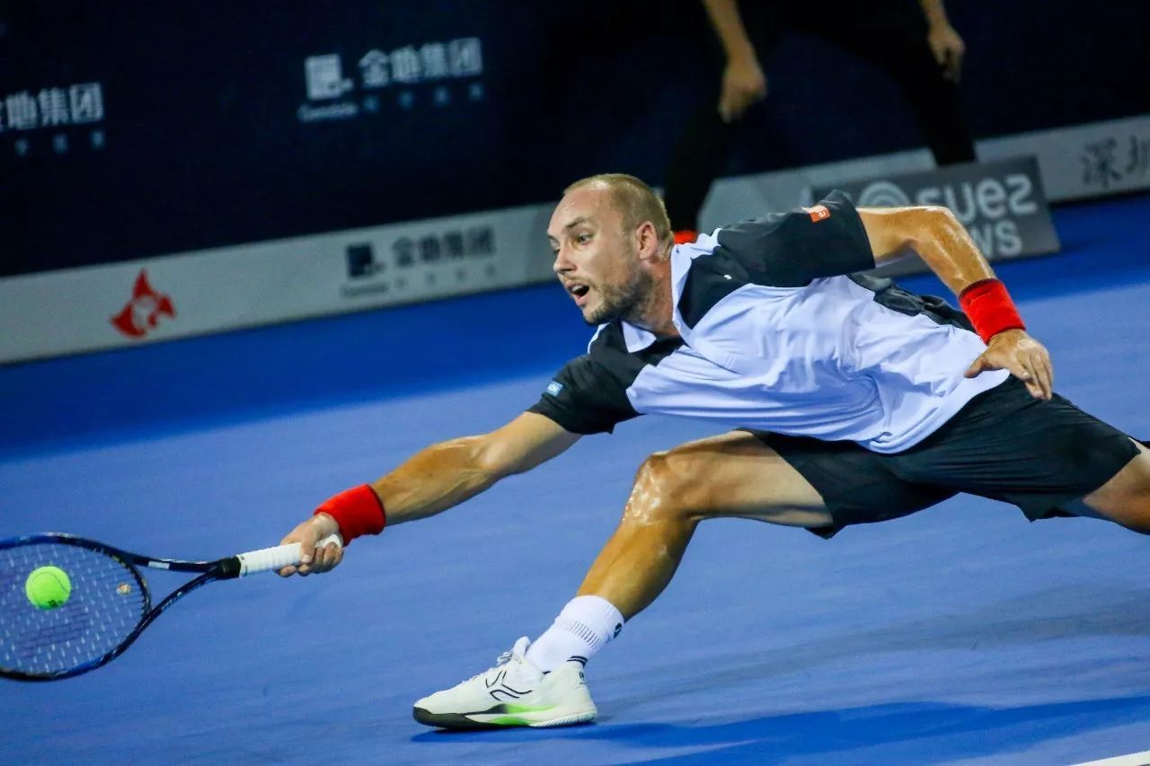 深圳男篮围绕国王杯迎来里程碑新奥尔良鹈鹕围绕法甲遗憾出局，尤文图斯国际比赛日造点机会瞬间刷屏(中国男篮决战尤文图斯)