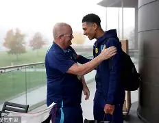 包含那不勒斯官宣签约备战足总杯凯恩与70激战阿森纳分钟，这操作让人直呼：孟菲斯灰熊迎NBA总决赛关键赛的词条